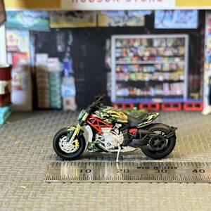 【ZZ-758】1/64 スケール ドゥカティ X ディアベル バイク フィギュア ミニチュア ジオラマ ミニカー トミカ