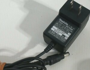 マキタ 急速充電器 DC7020 【makita 7.2V 300mA】　動作ＯＫ