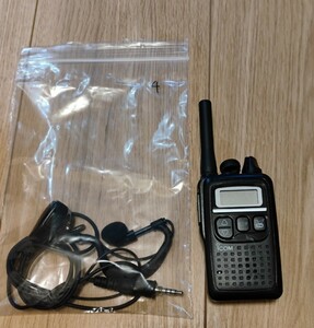 美 品7★ICOM 特定小電力トランシーバー IC-4300 免許不要 アイコムです。あまり使用していないのでかなり美品だとおもいます。