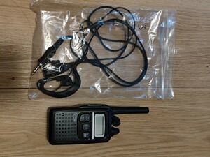 美 品3★ICOM 特定小電力トランシーバー IC-4300 免許不要 アイコムです。あまり使用していないのでかなり美品だとおもいます。