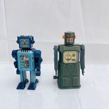 1SB134 1円〜 ロボットまとめ 超合金 ブリキ ロボット おもちゃ 昭和 レトロ 中古 現状品 動作未確認_画像5