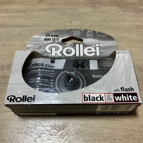 Rollei Ready to use black & white使い捨てカメラ