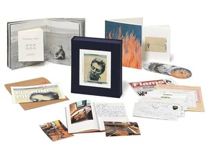 【新品】フレイミング・パイ デラックス・エディション ポール・マッカートニー 完全生産限定盤 FLAMING PIE Paul McCartney 5SHM-CD+2DVD