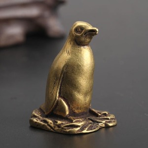 銅製　ペンギンの置物　真ちゅう製の置物　かわいい動物　オフィスの置物　ギフト　A2810