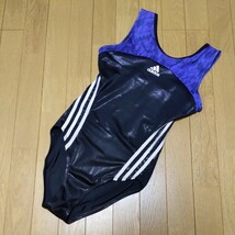 adidas レオタード 大きいサイズ Oサイズ以上？ 光沢 ブラック×パープル アディダス 送料無料 匿名配送_画像1