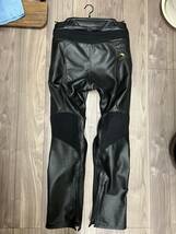 【数回使用】ST-X D3O LEATHER PANTS(STRAIGHT)(BLACK-LLW)_画像8