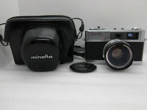 minolta Hi-MATIC 7s フィルムカメラ MINOLTA ROKKOR-PF 1:1.8 f=50mm フイルター、キャップ付き【KNM009】