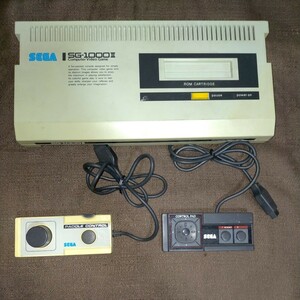 SEGA SG-1000Ⅱ本体＆パドルコントローラー、コントロールパッド