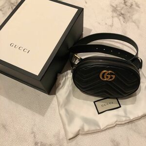 GUCCI ウエストポーチ　ショルダーバック