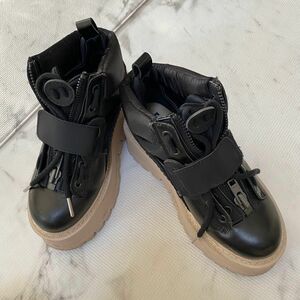 FENTY PUMA Rihanna 厚底スニーカー