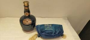 スコッチ CHIVAS BROTHERS ロイヤルサルート21年 700ml 43% 陶器ボトル 青 保存袋有 未開栓 1384.2g　62664