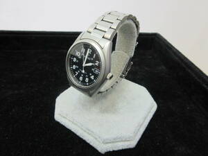 24013 SEIKO セイコー 腕時計 ウォッチ 7N42-8260 ラウンド デイト ブラック系文字盤 シルバー系カラー QUARTZ クオーツ 稼働品