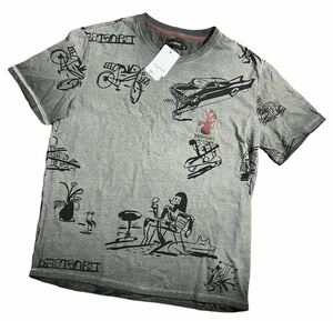 desigual 未使用品　メンズtシャツ　後染め　総柄　サイズXL