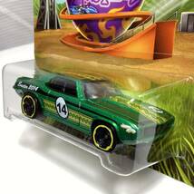 【Walmart限定】☆ホットウィール☆ '69 シボレー　カマロ　イースター　Hot Wheels _画像3