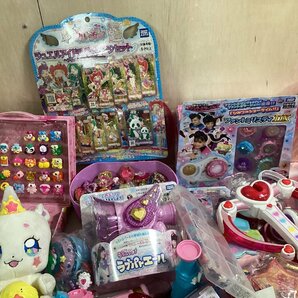 ★美少女系 雑貨 グッズ 大量 まとめ売り プリキュアシリーズ セーラームーン他 アニメ ジャンク12kg★の画像3