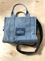 ☆MARC JACOBS マークジェイコブス THE SMALL TOTE BAG ザ スモール トート キャンバス ミニバッグ ショルダー ペールブルー ロゴ 0.45㎏☆_画像3