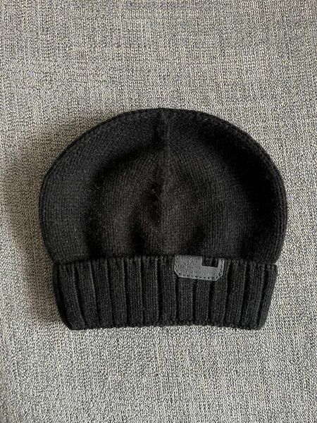 DIESEL 黒 ニット帽