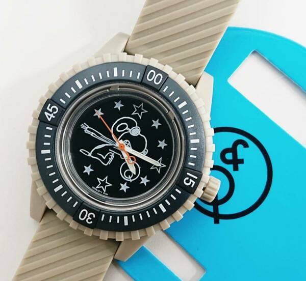 新品 CITIZEN シチズン スヌーピー Q&Q スマイル ソーラー ベージュ 腕時計 ウレタン