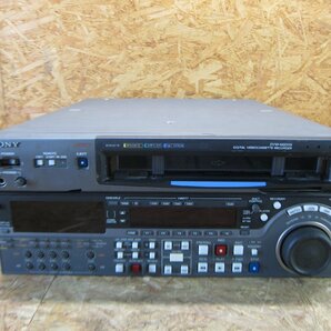 ◎【再生確認済み】SONY DVW-M2000 Digital BETACAM Recorde DRUM2452Ｈ 訳あり 現状品◎V527の画像1