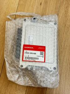 ホンダ フィット　gp5 ecu 37820-5P6-K66