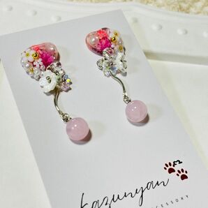 【ハンドメイド】ハートとお花のレジンピアス