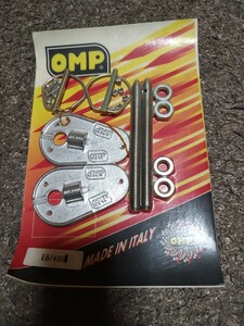 OMP イタリア ボンネットピン 未使用品