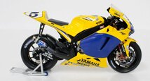 【中古・訳あり品】1/12 ヤマハ Yamaha YZR-M1 Camel Yamaha Team Colin Edwards MotoGP 2006 MOTUL #5 イエロー.,_画像3