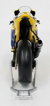 【中古・訳あり品】1/12 ヤマハ Yamaha YZR-M1 Camel Yamaha Team Colin Edwards MotoGP 2006 MOTUL #5 イエロー.,_画像5