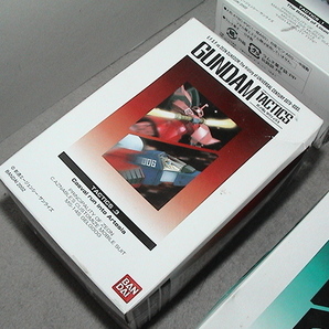 機動戦士ガンダム タクテクス GUNDAM TACTICS 名場面ジオラマ フイギュア4点セット＜未使用品＞RX-78-2 MS-06R 黒い三連星 MS-14Sの画像4