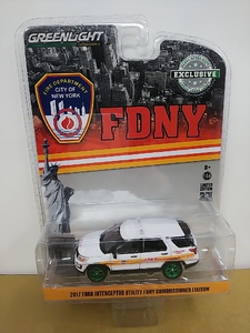 ■ GREENLIGHTグリーンライト FDNY 1/64 2017 FORD INTERCEPTOR UTILITY FDNY COMMISSIONER LIAISON ニューヨーク市消防局 ミニカー