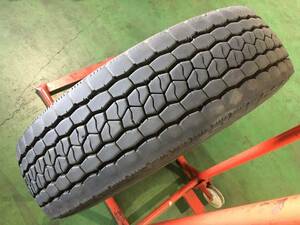 s106-4-2 ☆245/80R17.5 BS M800 中古1本♪ 2019年製 残溝10ｍｍ ブリヂストン スペア用に！ k60