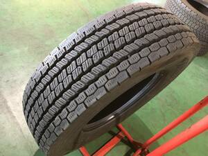 s115-4-2 ☆295/80R22.5 中古1本！ ヨコハマ 904Ｗ（for bus）スタッドレス 2021年製 ！ k85