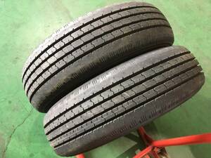 s121-4-2 ☆195/75R15 中古2本♪ ダンロップ SPLT33M 2021年製 新車外しなので溝たっぷり！ K30