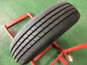 s122-4-2 ☆195/75R15 中古1本（新車外し♪）ダンロップ SPLT33M 2021年製 残溝8ｍｍ K30