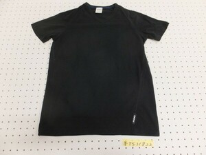 DKNY ディーケーエヌワイ ロゴタグ付き Vネック Tシャツ 黒 ブラック S　