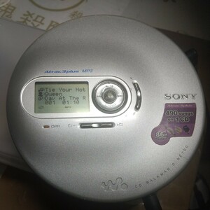 ソニー CDウォークマン D-NE700 再生OK Atrack3plus MP3 ポータブルCDプレーヤー 本体のみ 単３×２駆動