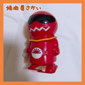 ⑧焼肉屋さかい ぜんまい 人形