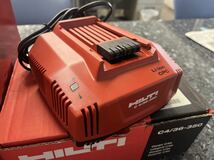 新品未使用　HILTI ヒルティ コードレス マルノコ SCM22-A 丸ノコ バッテリー 充電器 切断機_画像5