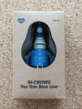 美品　展示品　Amos Toy by James Jarvis　In-Crowd The Thin Blue Line (2011)　ジェームス・ジャービス　フィギュア　SILAS　希少_画像2