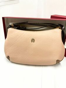 1円〜　AIGNER アイグナー　レザー　ショルダー　バッグ　未使用保管品　サーモンカラー