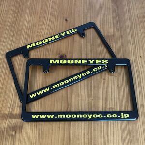 2枚組 送料込み 新基準 全面適用 New Std. MOONEYES 黄文字 yellow フレーム ブラック 黒地 www ライセンスフレーム ライセンスプレート