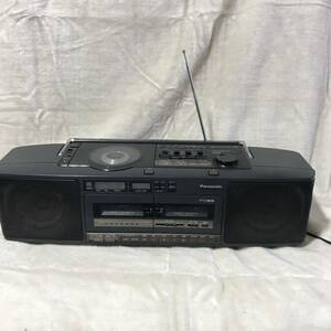 C582 Panasonic Panasonic digital CD radio-cassette RX-FD65 portable stereo CD system 