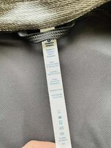 lululemon(ルルレモン)グレーダブルジップジャケット6(M相当)美品　ブルゾン/バイカラー/フェミニン/フード付き_画像6