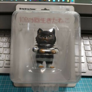 100万回生きたねこ　メディコム　ウルトラディティールフィギュア　とらねこ　トラ猫　キジ