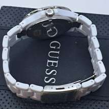 SB70【ジャンク】GUESS 腕時計 メンズ ホワイト ラインストーン 現状品 動作未確認_画像7