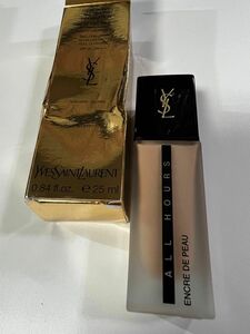 未使用保管品　YSL イヴ サンローラン　アンクルドポー　ファンデーション