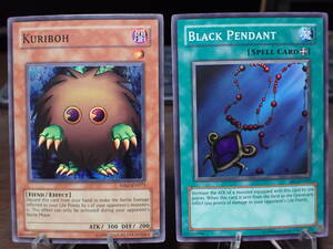 遊戯王 Yu-Gi-Oh! 英語版 ☆クリボー MRD-EN071 ☆黒いペンダント SRL-EN003 スーパー/KURIBOH /BLACK PENDANT 2枚セット 2002年