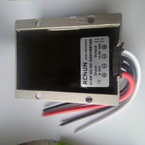 DC-DCコンバーター　 入力10～40V　出力13.8V　30A