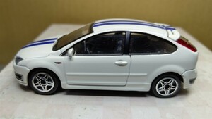 スケール 1/43 Ford Focus ST ！ フォード！ 世界の名車！ burago