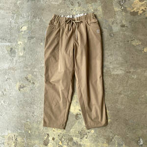 【美品】 SEE SEE / Ka/fuka別注 TAPERED EASY PANTS / L ベージュ / SEESEE シーシー Stripes For Creative S.F.C SFC エスエフシー